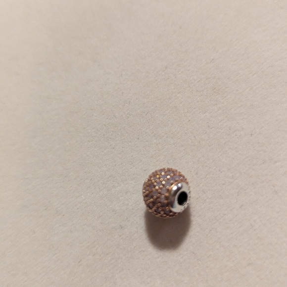 Pandora Essence LOVE 14K RG bead - Picture 6 of 8